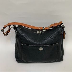 Vintage Coach pebbled leather shoulder bag